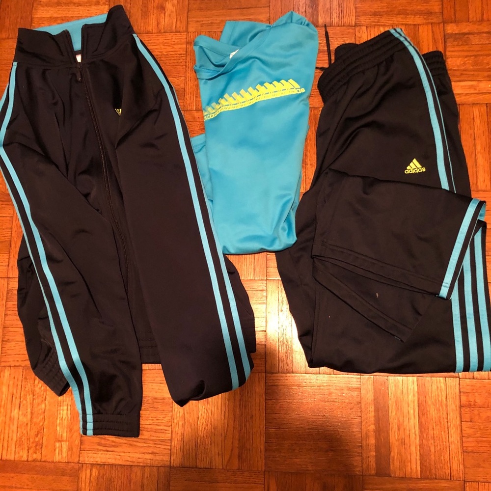 Adidas Jogging Suit